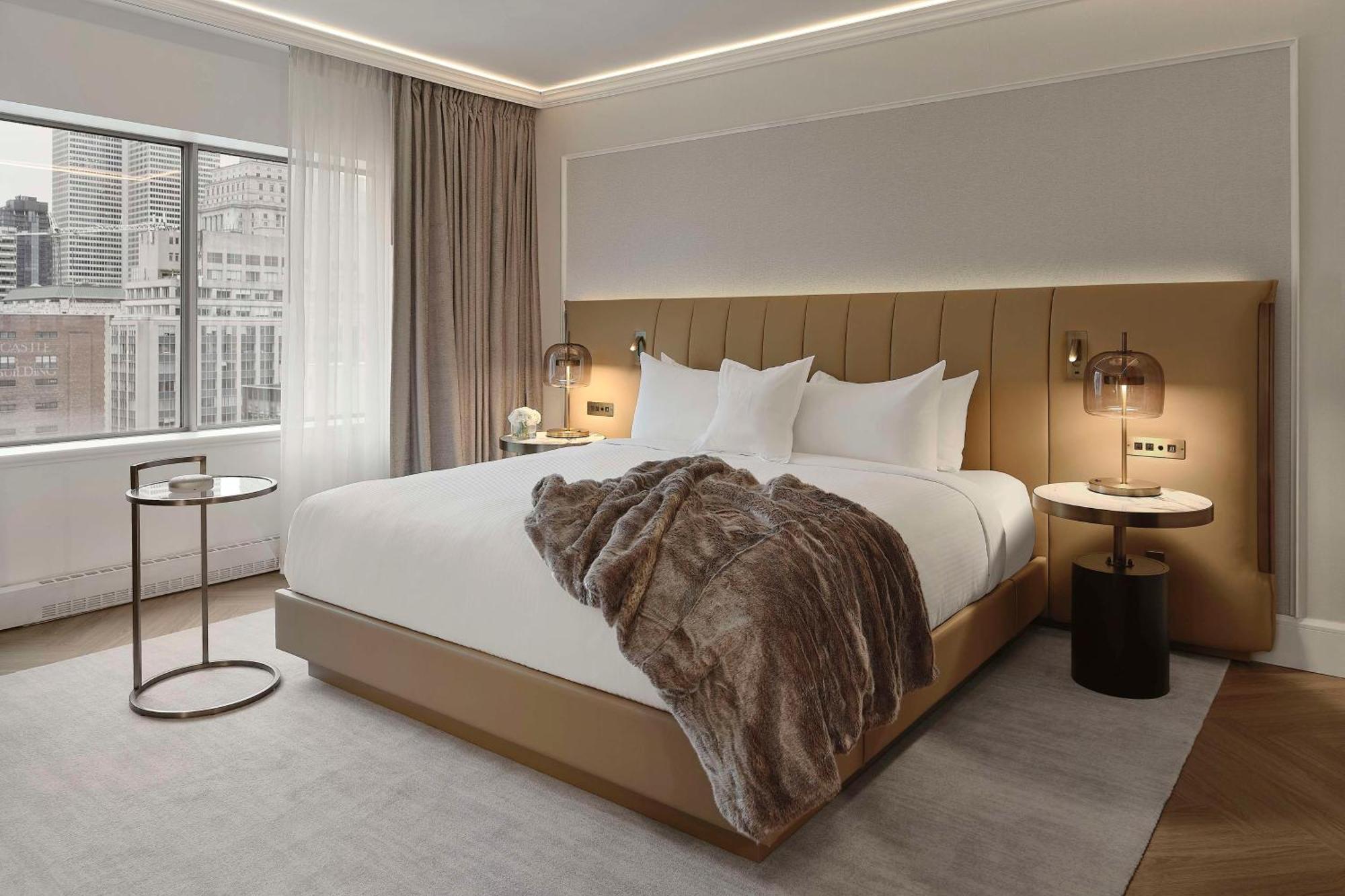 Vogue Hotel Montreal Downtown, Curio Collection By Hilton Εξωτερικό φωτογραφία