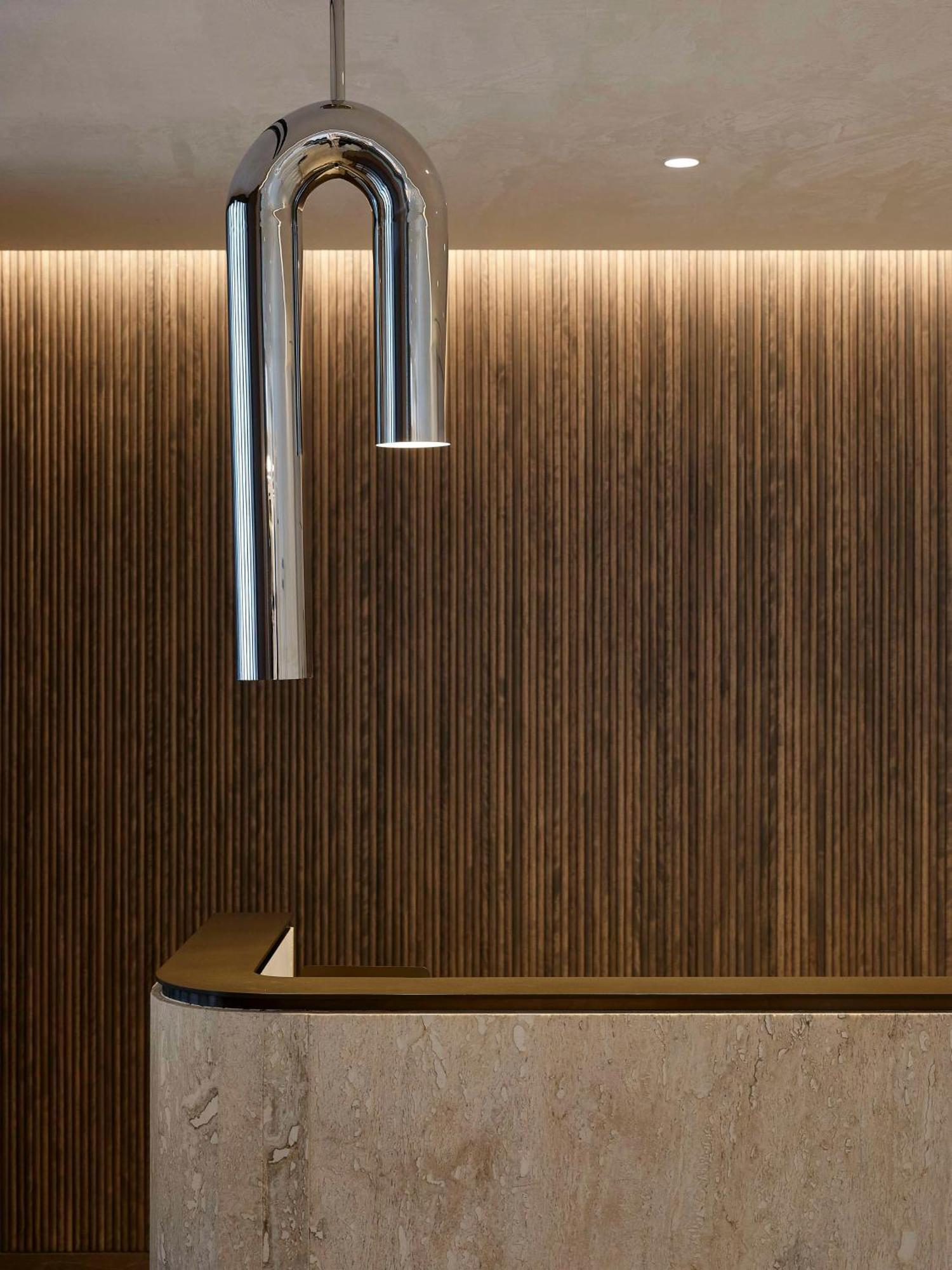 Vogue Hotel Montreal Downtown, Curio Collection By Hilton Εξωτερικό φωτογραφία